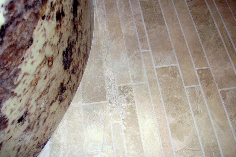 P07 master bath floor detail